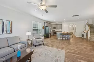 1056 Arbor Edge Ln, Durham, NC 27703 - Photo 5