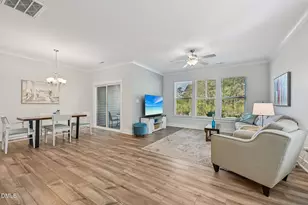 1056 Arbor Edge Ln, Durham, NC 27703 - Photo 7