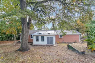 1310 Bingham Dr, Fayetteville, NC 28304 - Photo 23