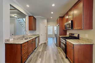 3020 Plantation Glen Dr, Zebulon, NC 27597 - Photo 5