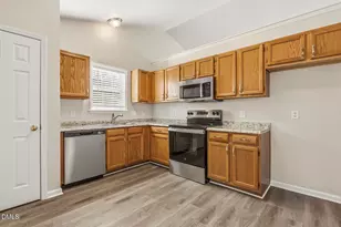 5709 Angelfish Ct, Raleigh, NC 27610 - Photo 13