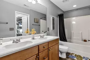 6021 Neuse Wood Dr, Raleigh, NC 27616 - Photo 23