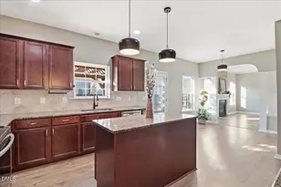 225 Marsh Creek Dr, Garner, NC 27529 - Photo 9