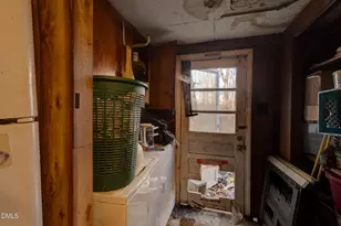 948 Abbott, Henderson, NC 27536 - Photo 5