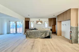 7917 S Bridgewater Ct, Raleigh, NC 27615 - Photo 9