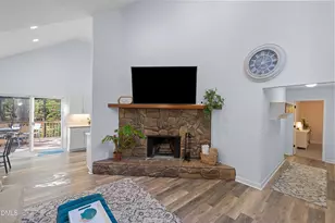 1229 Selwyn Ln, Cary, NC 27511 - Photo 3