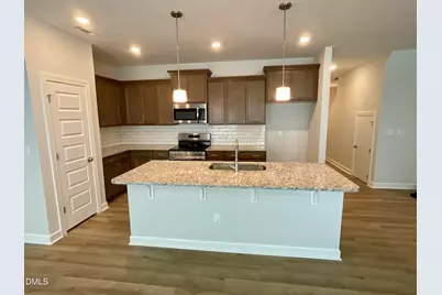 27 Pansy Park, Clayton, NC 27520 - Photo 7