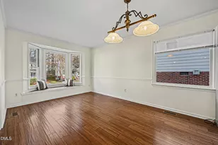 112 Rock Pointe Ln, Cary, NC 27513 - Photo 9