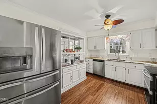 112 Rock Pointe Ln, Cary, NC 27513 - Photo 3