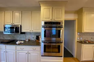 314 Willowood Dr, Henderson, NC 27536 - Photo 9