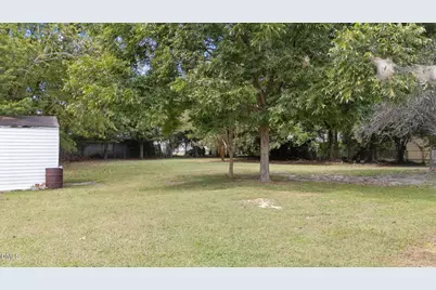 409 W Dr Martin Luther King Jr Way, Selma, NC 27576 - Photo 39