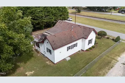 409 W Dr Martin Luther King Jr Way, Selma, NC 27576 - Photo 41