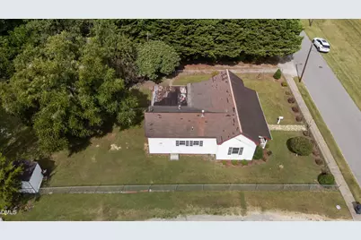 409 W Dr Martin Luther King Jr Way, Selma, NC 27576 - Photo 45