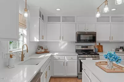 35 Adrian Street, Holly Springs, NC 27540 - Photo 9