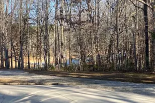 301 Pebble Hill Ln, Henderson, NC 27537 - Photo 11