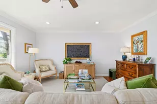 211 Northfield Dr, Raleigh, NC 27609 - Photo 5