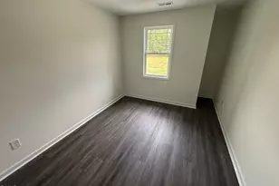 610 S Blackmon St, Benson, NC 27504 - Photo 21