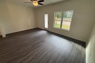 610 S Blackmon St, Benson, NC 27504 - Photo 13