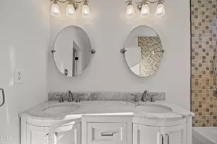 2821 Broad St, Durham, NC 27704 - Photo 11