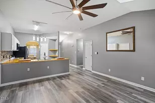 408 Patriot Pl, Hillsborough, NC 27278 - Photo 15