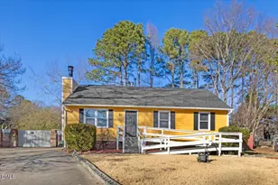 3612 Satellite Ct, Raleigh, NC 27604 - Photo 3