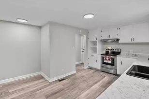 605 Apple St, Burlington, NC 27217 - Photo 13