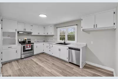 605 Apple Street, Burlington, NC 27217 - Photo 11