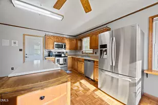 209 Haverhill Dr, Fayetteville, NC 28314 - Photo 5