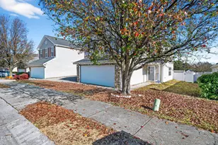 4828 Mocha Ln, Raleigh, NC 27616 - Photo 3