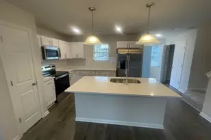 1002 Peony Ln, Youngsville, NC 27596 - Photo 5