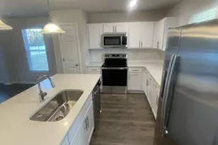 1002 Peony Ln, Youngsville, NC 27596 - Photo 3