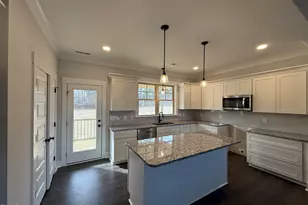 275 Tee Dr, Selma, NC 27576 - Photo 3