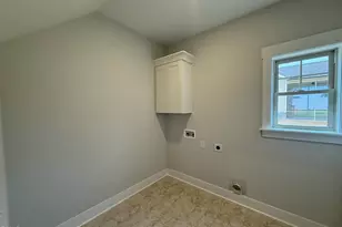 275 Tee Dr, Selma, NC 27576 - Photo 5