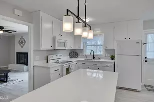 5018 Gatewood Dr, Durham, NC 27712 - Photo 17