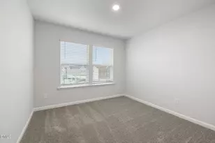 1528 Tamarisk Ln, Durham, NC 27703 - Photo 9