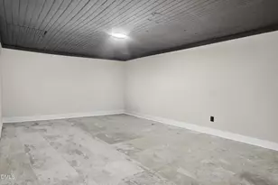 124 N Mecklenburg Ave, South Hill, VA 23917 - Photo 21