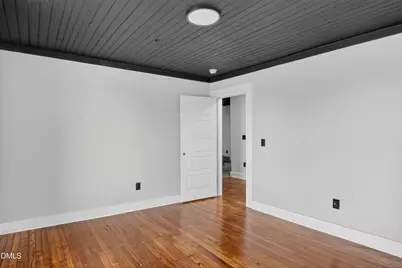 124 N Mecklenburg Avenue, South Hill, VA 23917 - Photo 7