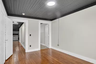 124 N Mecklenburg Avenue, South Hill, VA 23917 - Photo 17