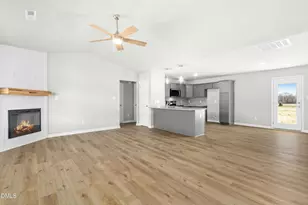 102 Dees Mdw Ln, Fremont, NC 27830 - Photo 7