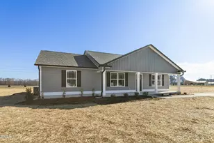 102 Dees Mdw Ln, Fremont, NC 27830 - Photo 5