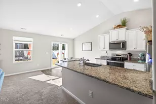 312 Brisk Dr, Zebulon, NC 27597 - Photo 9