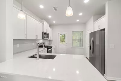 609 Wicklow Hall Drive, Fuquay Varina, NC 27526 - Photo 5