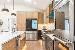 721 Currituck Dr, Raleigh, NC 27609 - Photo 15