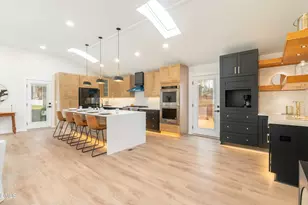 721 Currituck Dr, Raleigh, NC 27609 - Photo 9