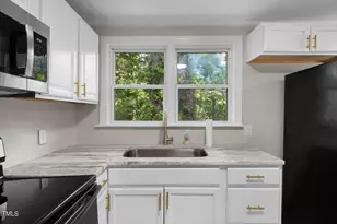 104 Archdale Dr, Durham, NC 27707 - Photo 11