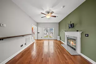 3105 Benton Cir, Raleigh, NC 27615 - Photo 9