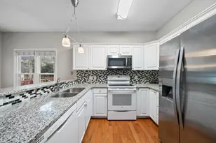 3105 Benton Cir, Raleigh, NC 27615 - Photo 15