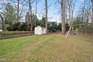 3105 Benton Cir, Raleigh, NC 27615 - Photo 37