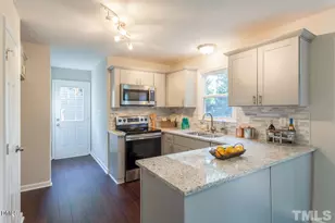 8324 Bellingham Cir, Raleigh, NC 27615 - Photo 7