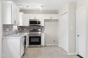 2020 Collier Dr, Durham, NC 27707 - Photo 9